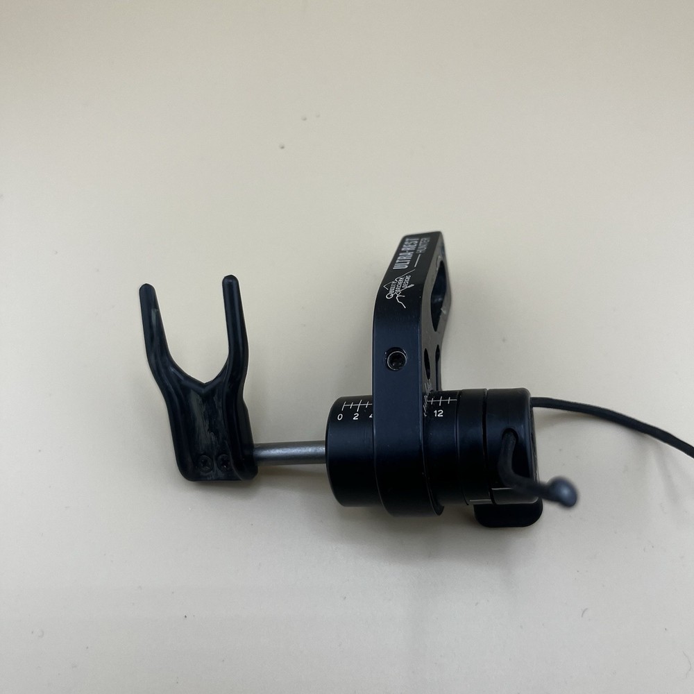 Quality Archery Designs Ultrarest Hunter Right Hand Arrow Rest – Black