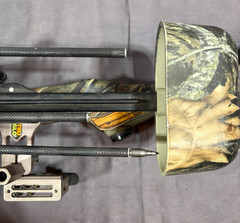 Martin Archery Lynx M7 Mossy Oak Compound Bow 3x Carbon Arrow Shafts