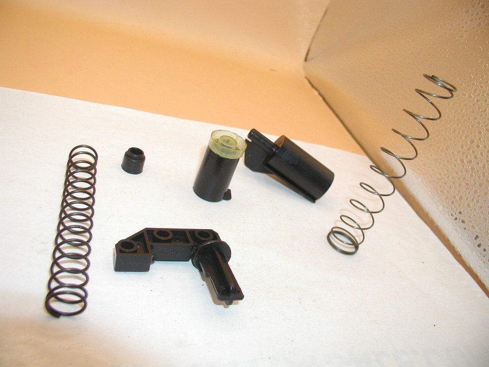 Unknown Brand Air Pistol – Recoil Parts 226