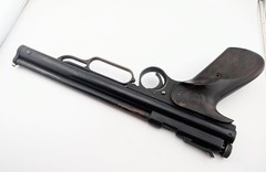 Crosman 105 «Bullseye» Vintage 1947 Single-Shot, Multi-Pump Pneumatic Air Pistol