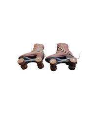 Pair of 2 Vintage Roller Skates Ceramic Heavy Size 4 x 4 3/4” x 1 3/4″