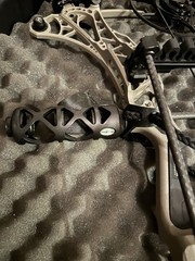 20 Arrows Through It!!!! Mathews Lift RH 29.5 Loaded