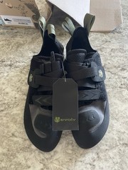 EVOLV Kronos Rock Climbing Shoe for Intermediate Indoor & Outdoor Climbing 12