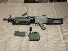Cybergun x FN M249 MINIMI «Featherweight» Airsoft Machine Gun W/ A&K 1500rd Box