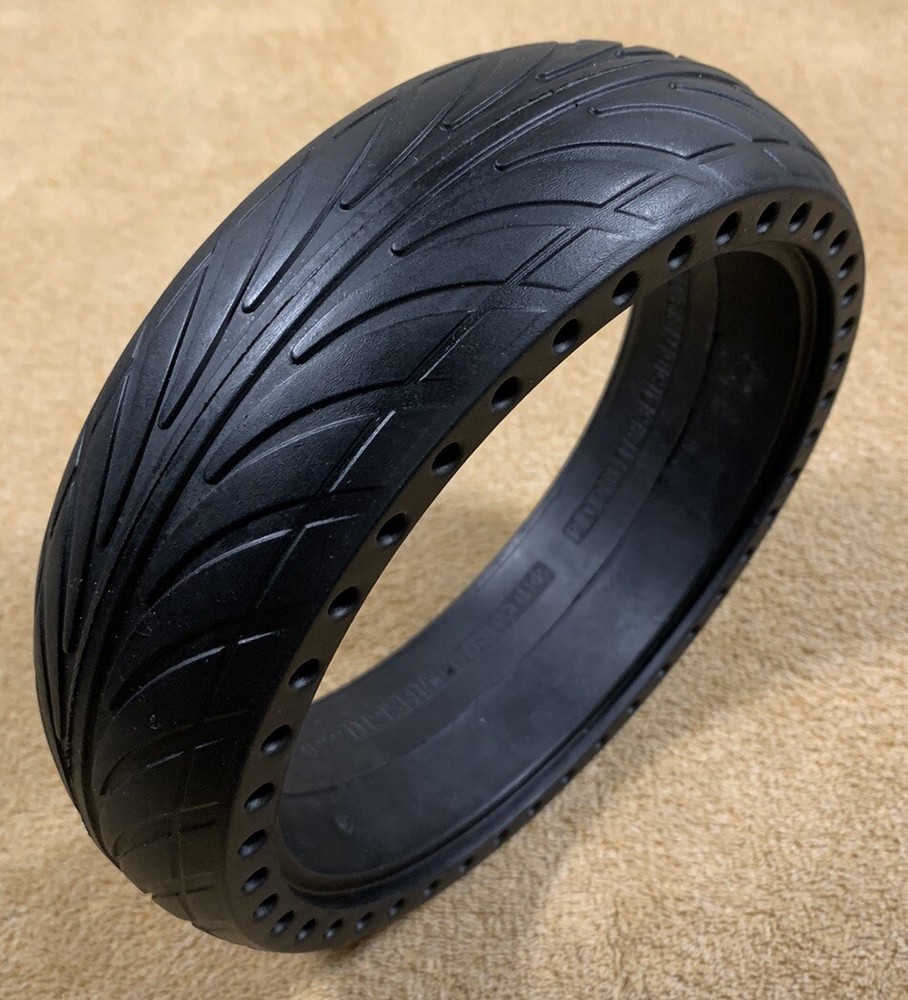 Gldytimes Scooter Tire 200×50 8 Inch Tubeless Solid Tire Wheel Replacement