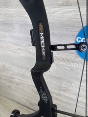 Used PSE Mach 30 DS EC2 Black Right Handed 24.5-30″ 60/70#