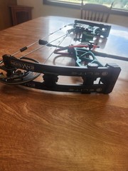 60#Elite Envision Compound Bow Turquoise Right Hand Bow Package Archery Hunting