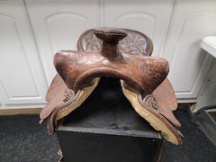 Tooled Leather 15″ Simco Western Saddle a-x