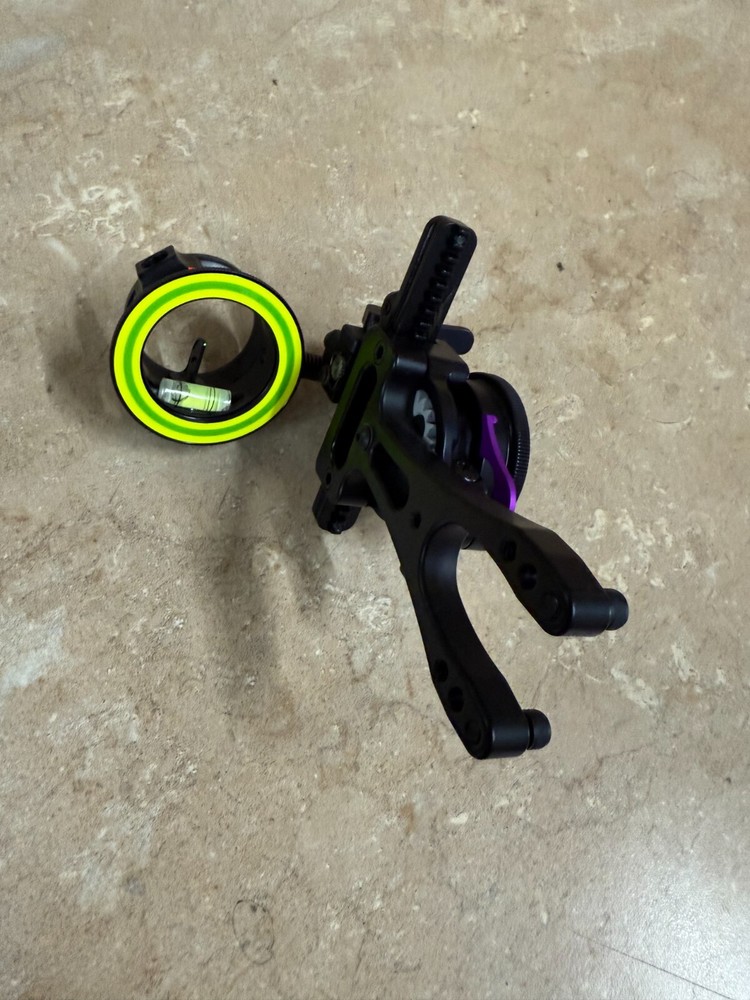 Used – Spot Hogg – Fast Eddie – Single Pin – RH