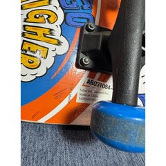 Hot Wheels 31″ x 7.5″ Standard Popsicle Complete Skateboard, Pro Trucks