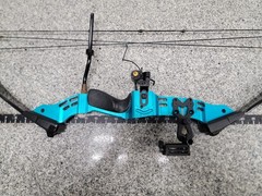 PSE SRL-500 Ultralite Infinity Graphite Target Compound Bow 30lbs 24.5″ Draw