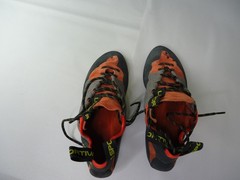 La Sportiva Tarantulace Rock climbing shoes 10.5 size