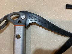 Petzl Aztarex 50cm ultralightweight alpine ice tool
