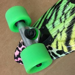 New Globe Bantam Graphics ST Rad Cat Complete Skateboard – 23in
