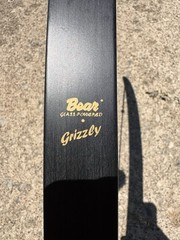 Bear Archery Grizzly BG-11 Recurve Bow 60in 50# @ 28in Right Hand