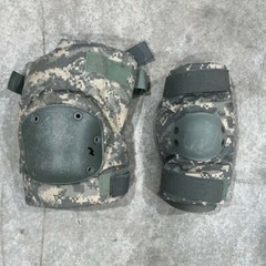 US Military GI ACU Elbow And Knee Pad Sets Sizes Sm – Med – Large Available