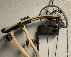 Hoyt RX-7 RX7 Carbon REDWRX RIGHT Hand Buckskin 28.5/60-70 Excellent Needs CAM