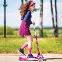3-Wheel Kick Scooter for Kids Ages 3-8 Lean-to-Steer Toddler Scooter with Ext…