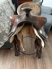 Vintage SIMCO 55679 Western Horse Saddle With Silver Trim