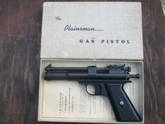 Excellent Hard to Find Challenger Arms PLAINSMAN CO2 Gas Pistol in Box w/ Papers