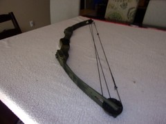 Bear Archery Black Bear Compound Bow