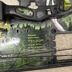 BARNETT REALTREE APG Michael Waddell BONE COLLECTOR Junior Compound Bow – NEW