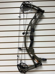 NEW Hoyt RX-9 Right Hand 70# 25-30″ Wilderness Compound Bow