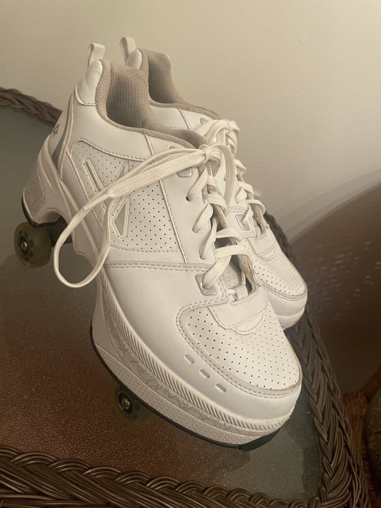 Agloat Retractable Roller Skate Shoes Women’s 9.5 Men’s 8 White Wheeled Sneakers
