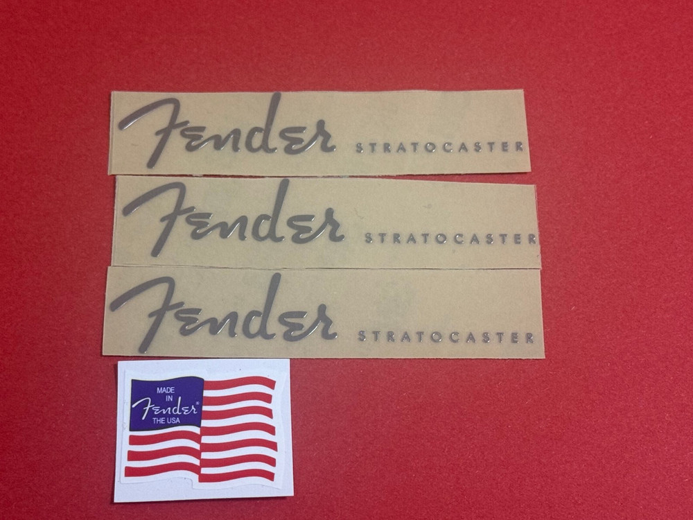 3-Piece Rub-on Metal Guitar Logo Decal Sticker For Fender STRATOCASTER Free flag