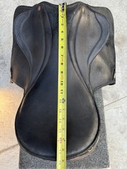 Wintec Pro 18” Dressage Equestrian Riding Saddle