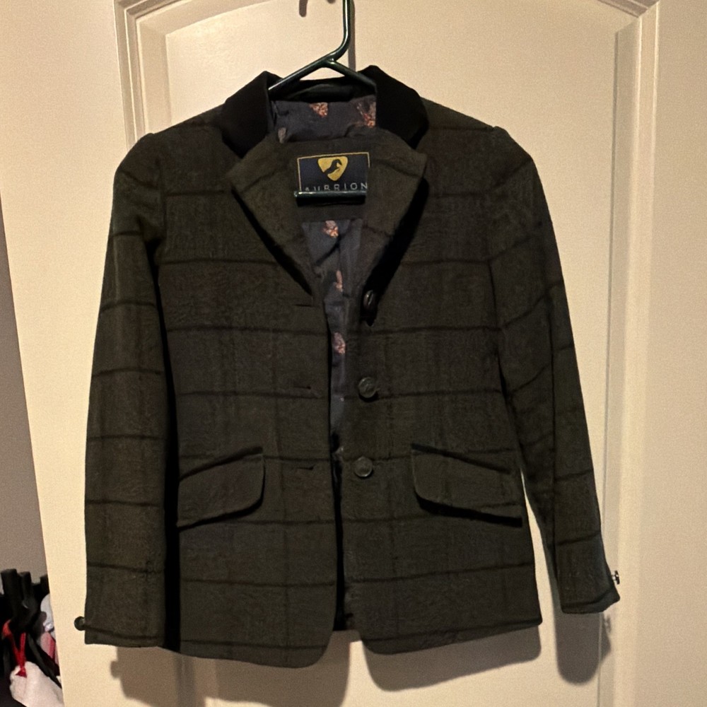 Aubrion Children’s Size 9-10 Show Jacket
