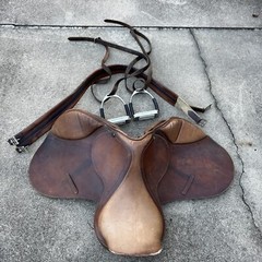 RARE ZALDI Close Contact Saddle – Bentley II – 17″ – Quality Leather – Spain