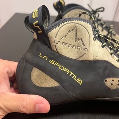 La Sportiva TC Pro Rock Climbing Shoes Mens EU 42.5 US 9.5 Tan Black Vibram