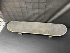 Tony Hawk Huck Jam Series Skateboard Complete Deck & Wheels Skeleton Bird, 31”