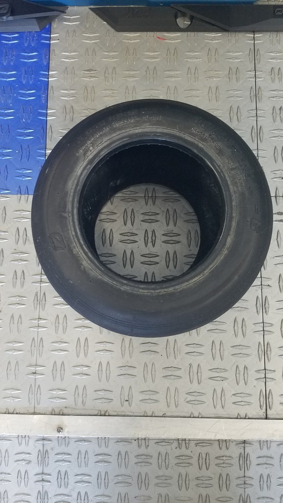 Onewheel Pint Tire 10.5×4.5-6 oem slick low mileage