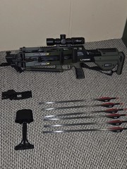 Tenpoint TRX 26 with custom arrows, and broadheads
