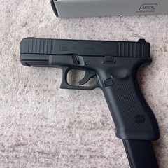 NEW Glock G45 Gas Blowback Airsoft Pistol with Extended Mag – Black (2276345)