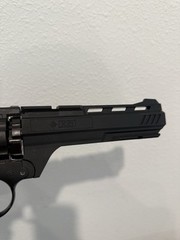 Crosman – The Ultimate In Backyard Target Air Pistols