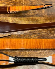 Alibow Laminated Nokhor Bow 34#@28”/43#@33”- Barely Used