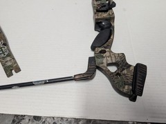 Spyder Compound Bow Riser With 2 Limbs Camo Hunting Parts Preowned Fair