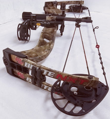 PSE Brute NXT Compound Bow / USA SHIPPING ONLY