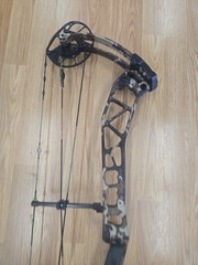 PSE EVO EVL 34 Compound Bow 70#