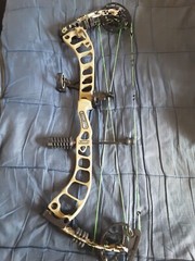 Prime Logic CT3 Compound Bow RH 29″ 60# 335fps EXTRA CAMS INCLUDED!