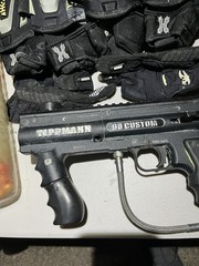 Tippmann Model 98 Custom Paintball Gun + Bag, Paint, Accessories, Pads Etc