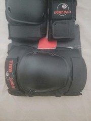 Eight Ball Kids Multi-Sport Black Wrist Knee Elbow Pads Protective Set 5+ New