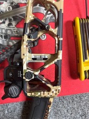Mathews Lift 29.5 Compound Bow RH 28.5″ 70lb Sub Alpine w/access 4666338