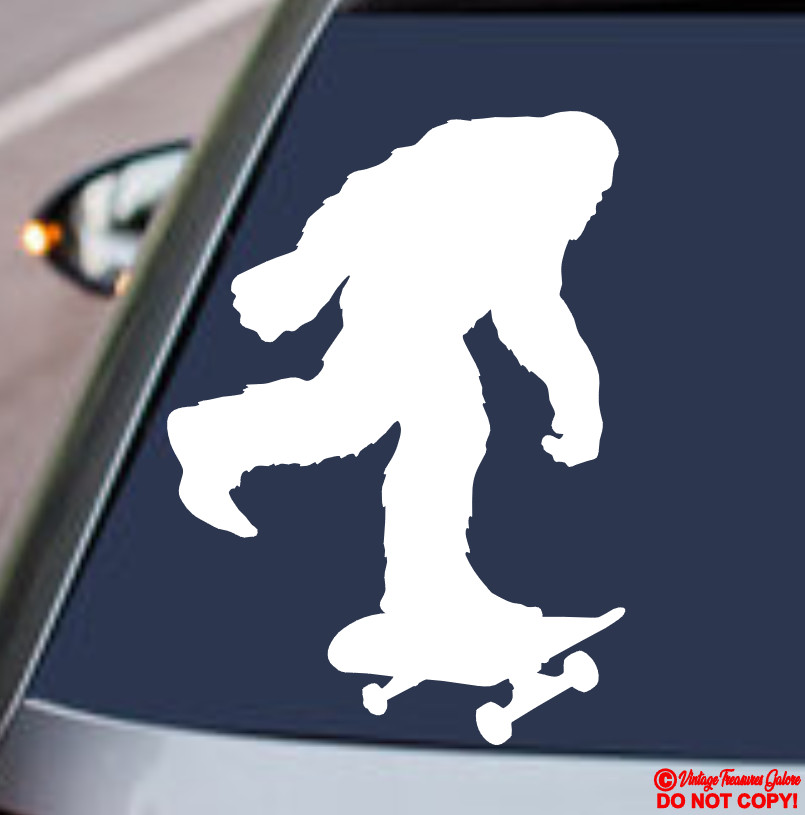 BIGFOOT RIDING SKATEBOARD VINYL DECAL STICKER CAR WINDOW BUMPER JDM SASQUATCH
