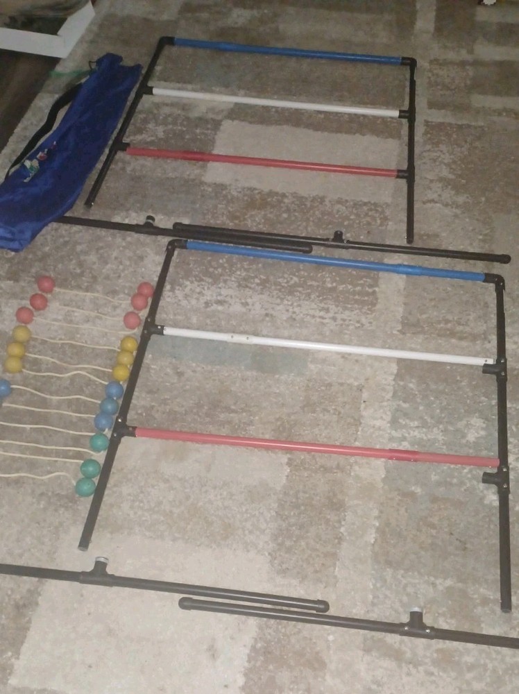 Complete Open Box Ladder Ball Game Set Outdoor Lawn Toss 12 Balls
