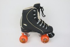 Labeda STS Pro Men’s Size 4 Accu-Series Roller Skates Black Pro-Lift Leather