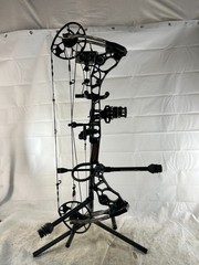 Mathews Halon 6 CrossCentric Cam Compound Bow